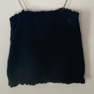 1 black crop top and 1 White Crop top